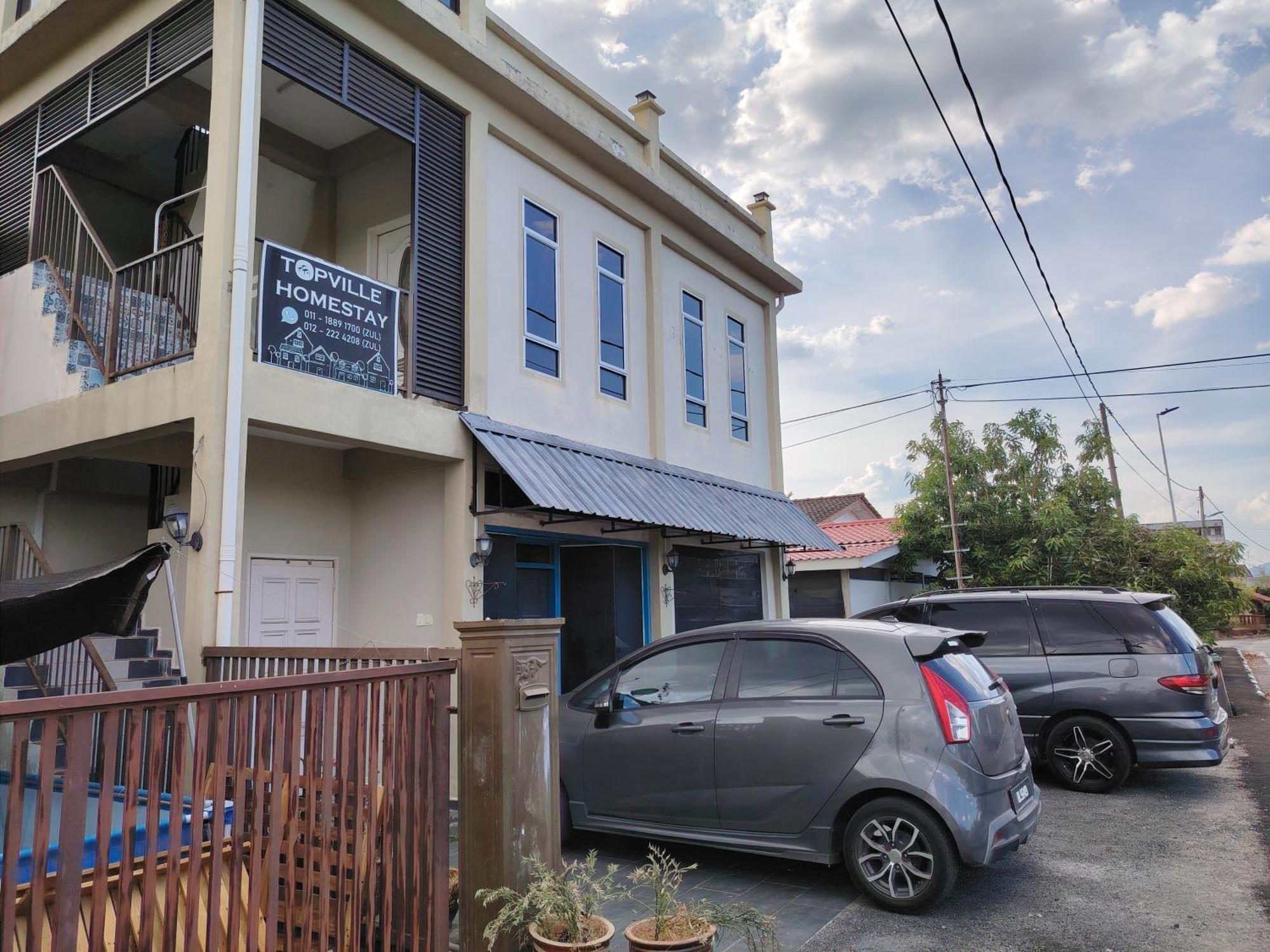 Topville Homestay Kangar Eksteriør billede